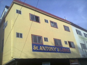 Отель St. Antonys Lodge  Коччи